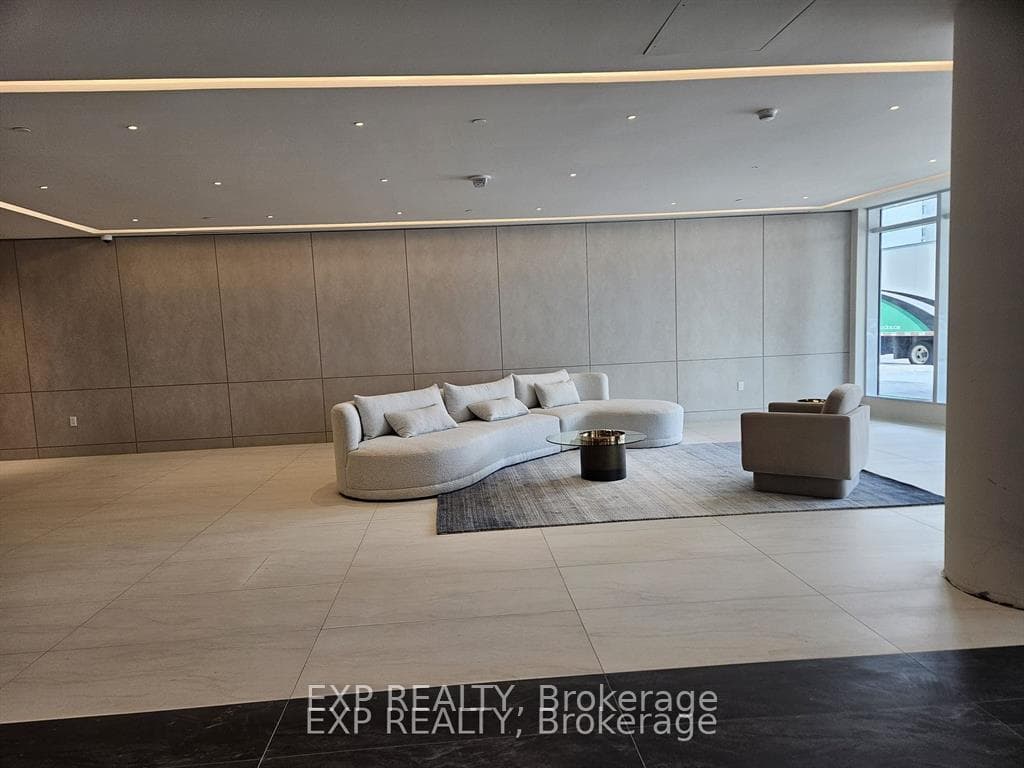 50 upper mall Way Unit 2206B photo 1