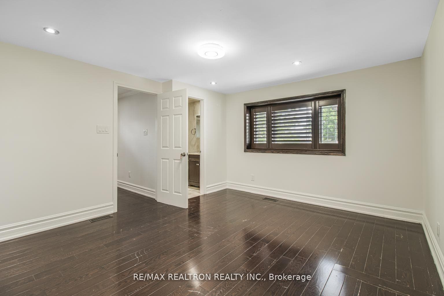 42 Verne Crescent photo 23