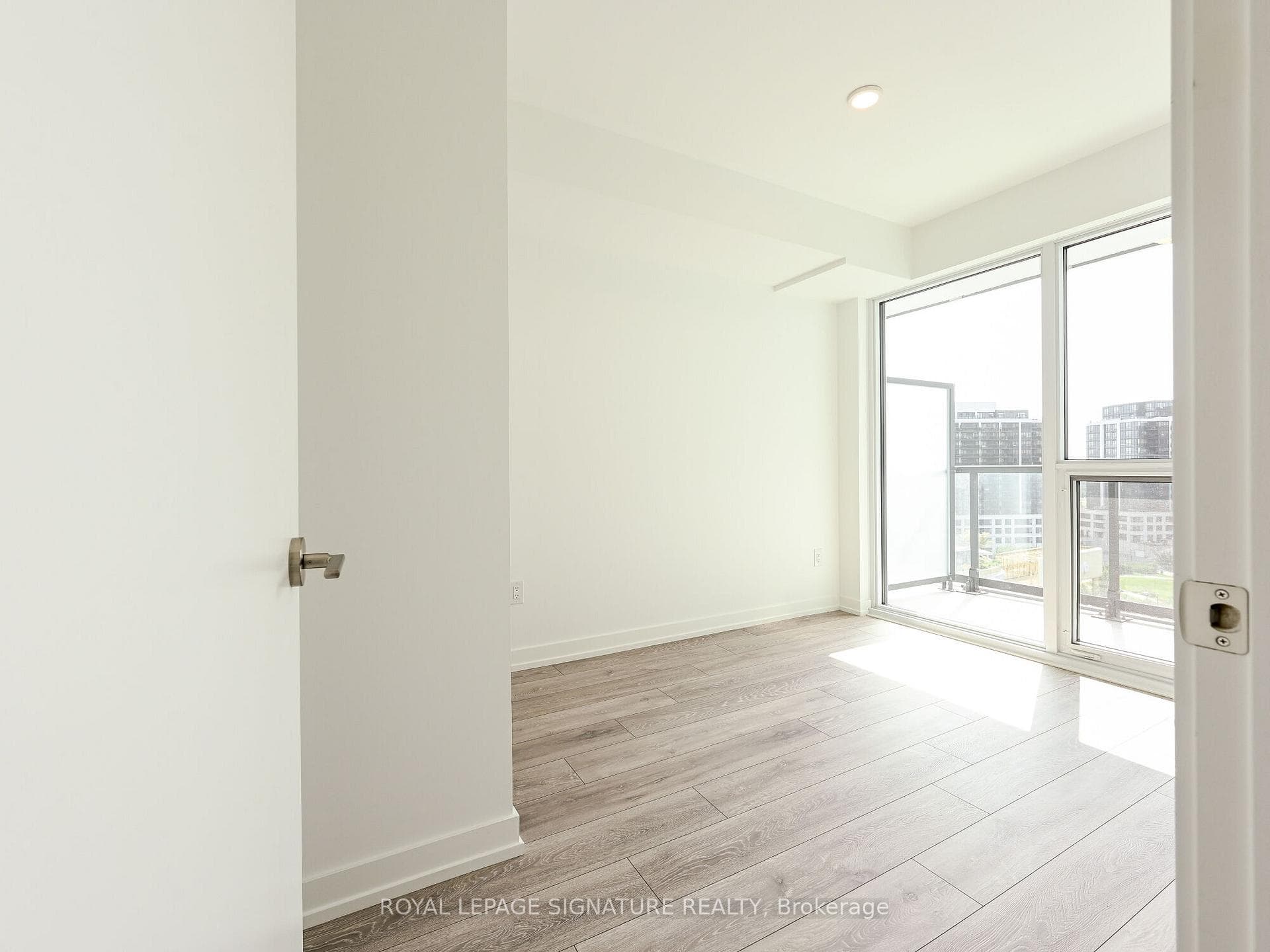 1100 Sheppard Avenue Unit 1032 photo 23