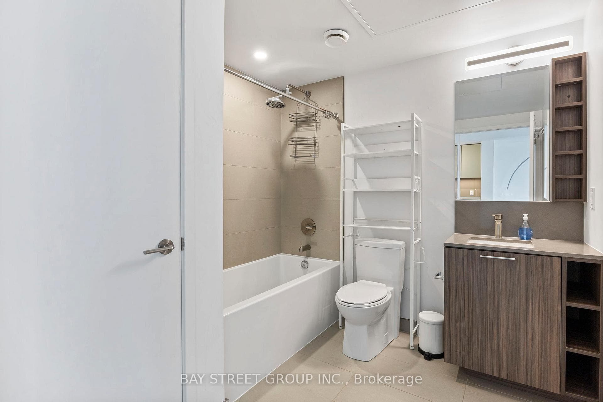 19 Western Battery Road Unit 3301 photo 25