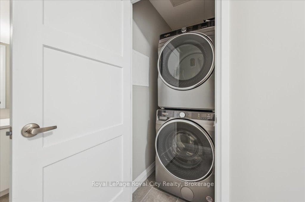 93 Arthur Street Unit 316 photo 20