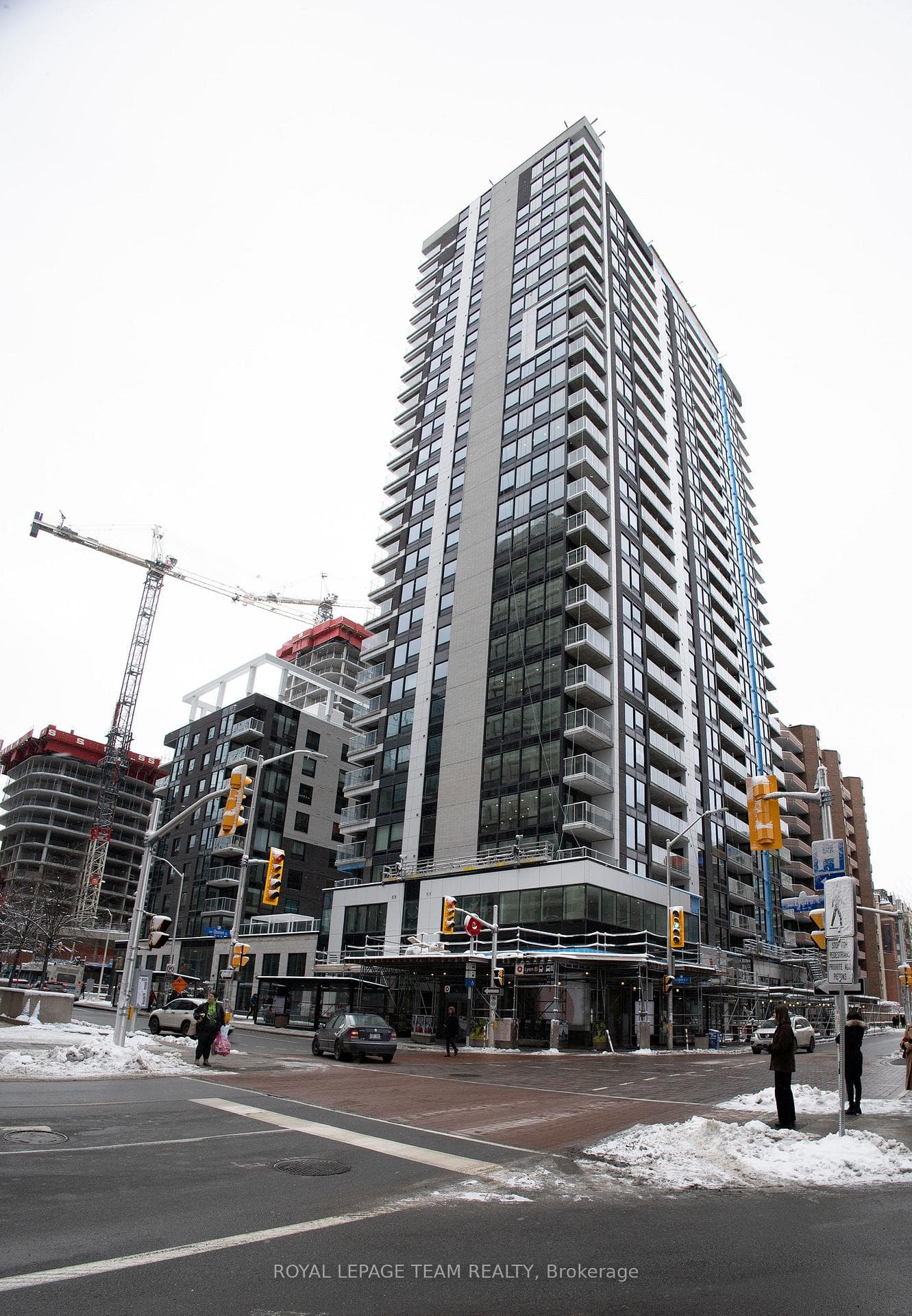 340 Queen Street Unit 2206 photo 1