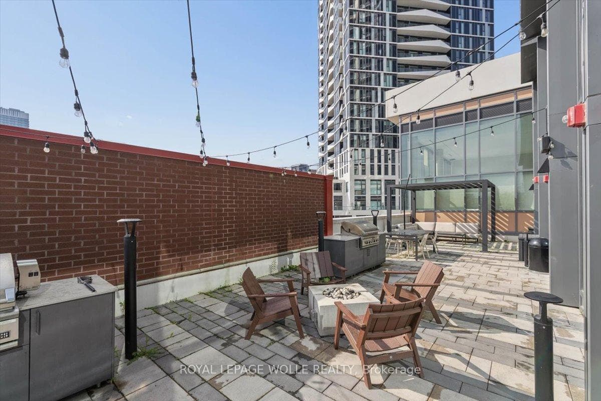 15 Wellington Street Unit 1204 photo 30
