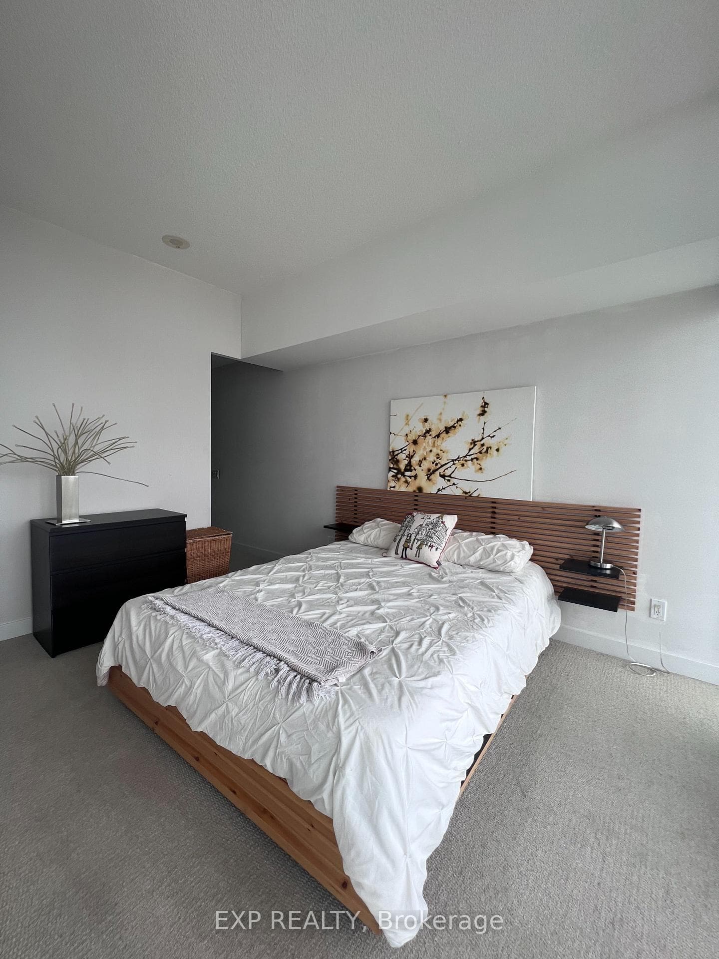 33 Charles Street Unit 3607 photo 7