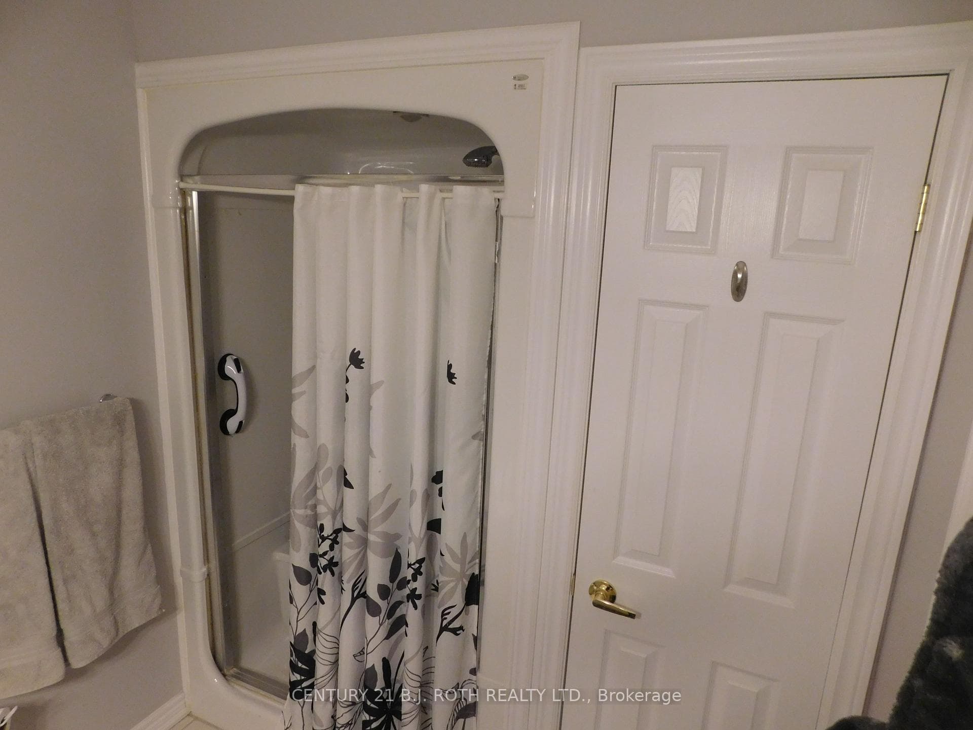 9 Trellis Lane photo 32