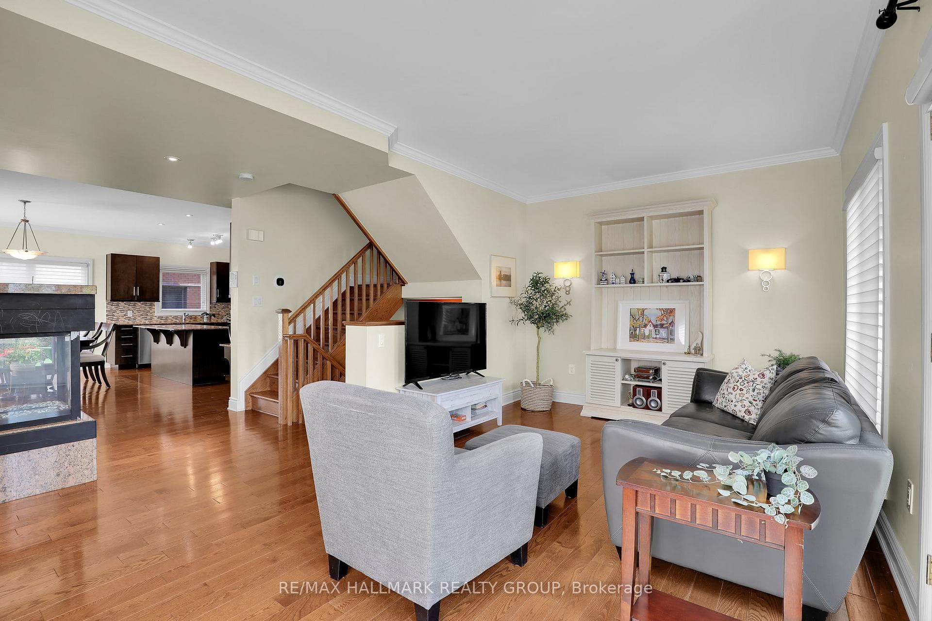 3356 CARLING Avenue photo 10