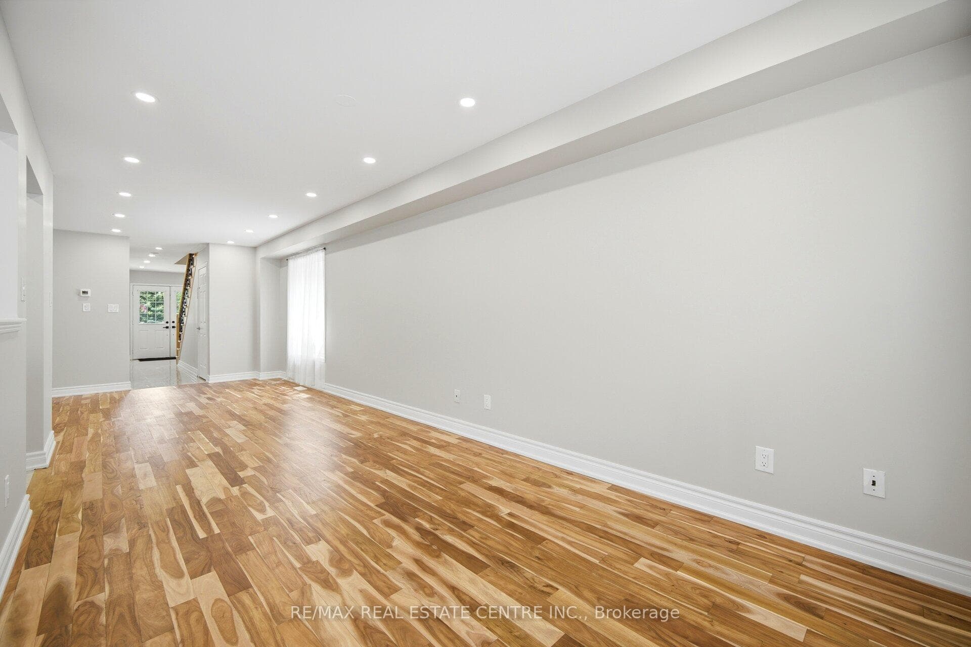 31 Spicebush Terrace photo 11