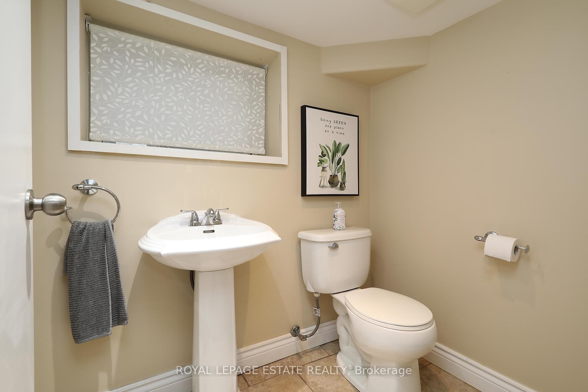 216 Waverley Road photo 35
