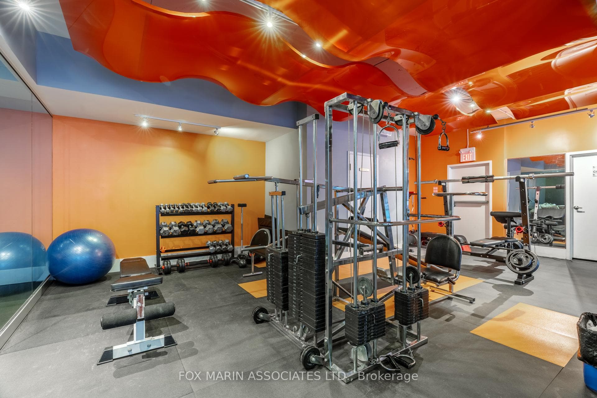 256 Jarvis Street Unit 10D photo 35