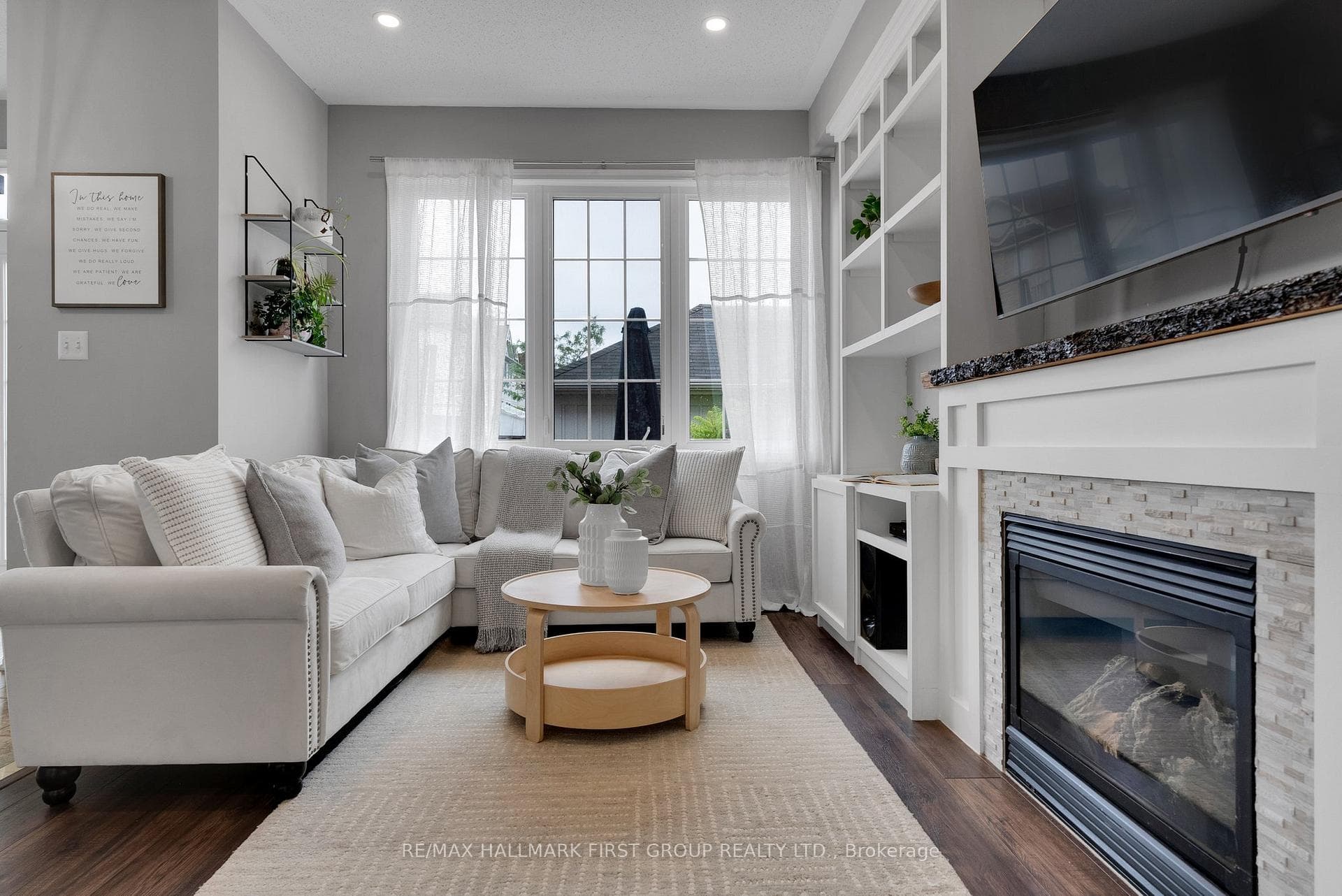 22 Mcbride Avenue photo 10