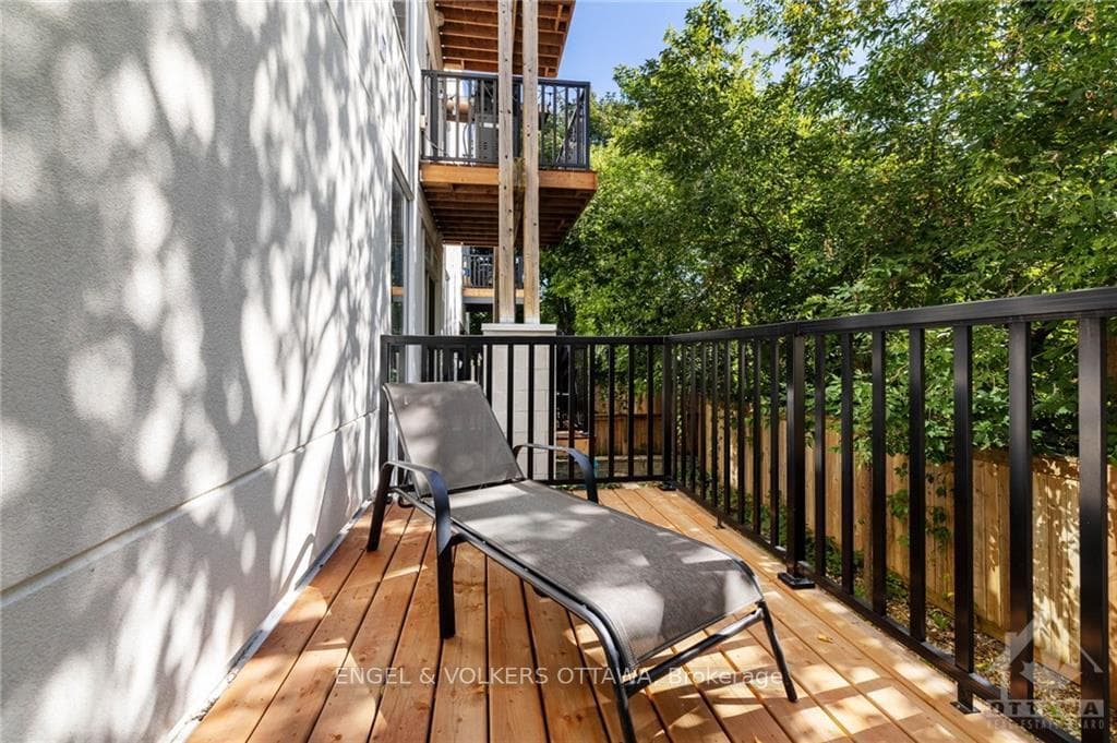 1308 THAMES Street Unit 203 photo 23