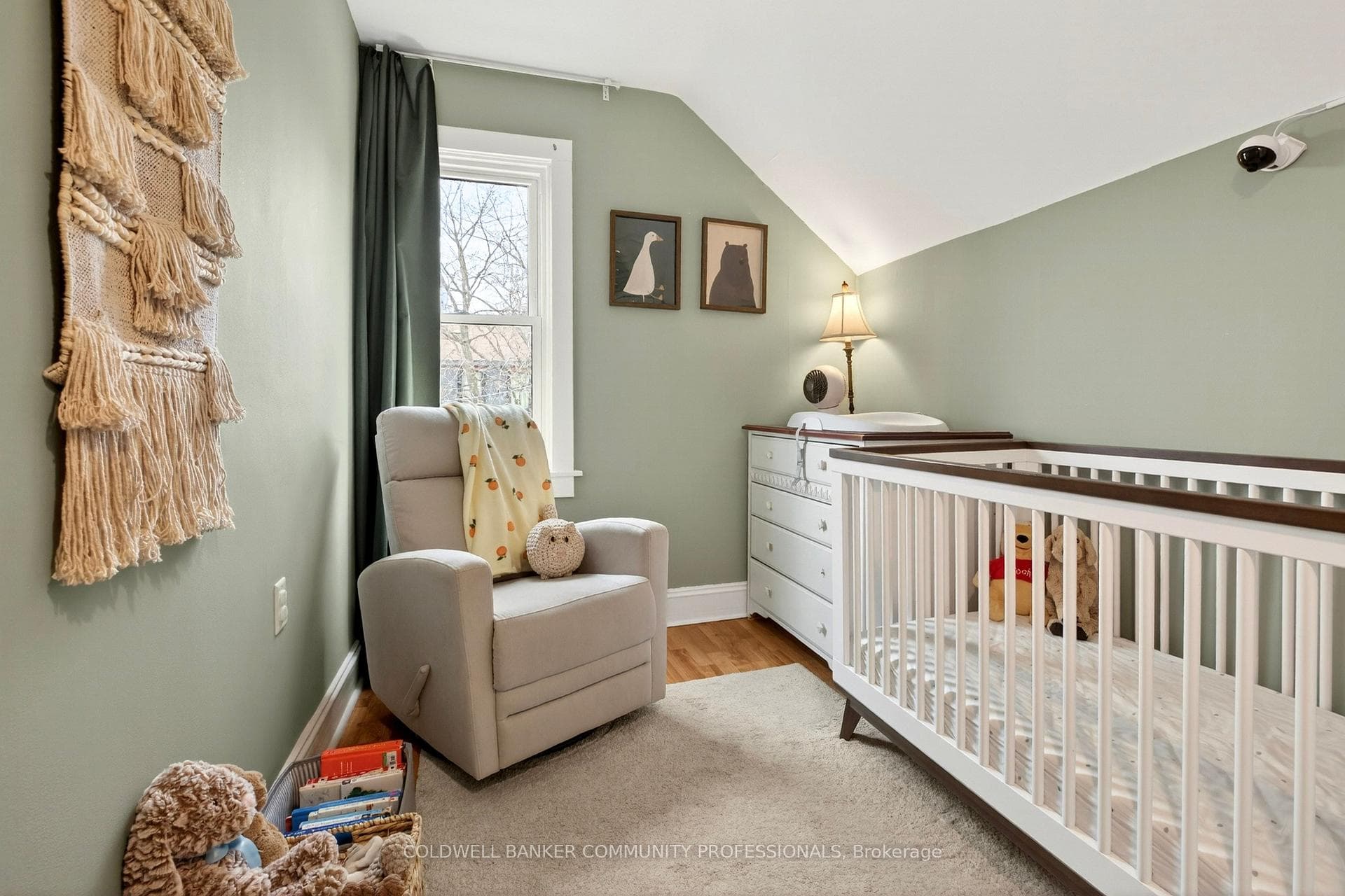 74 Belmont Avenue photo 35