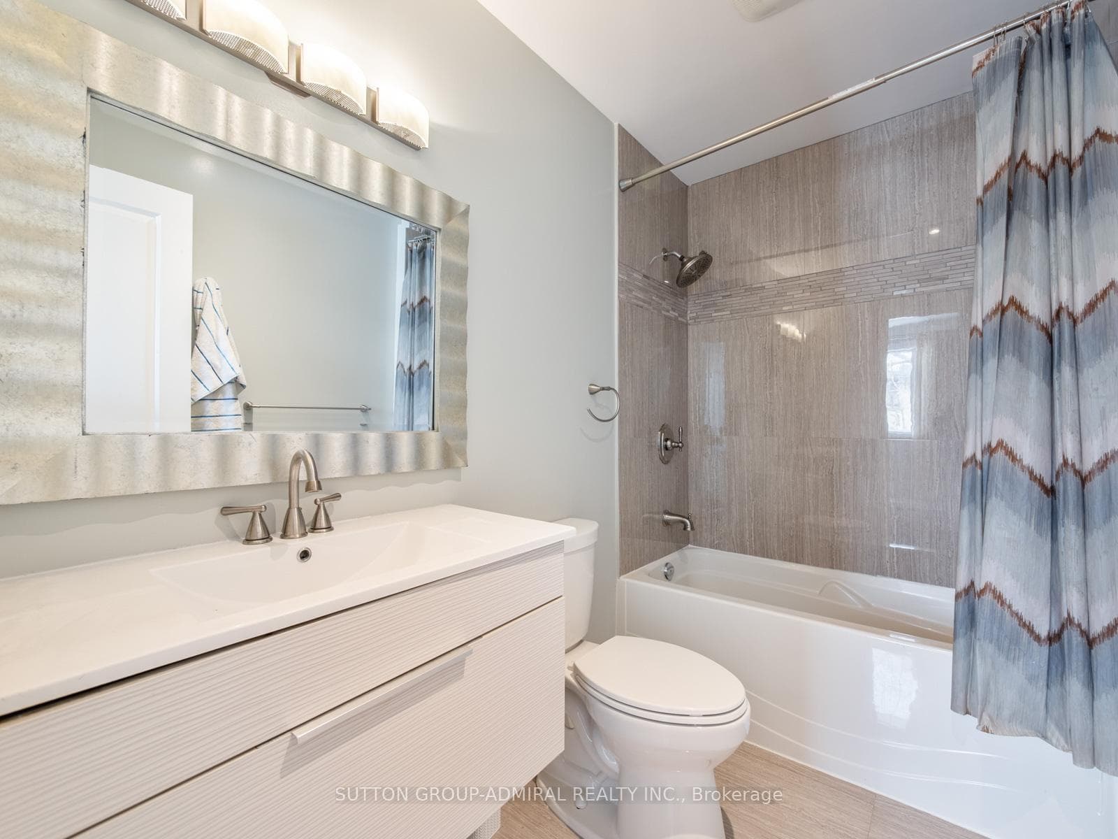 88 Combe Avenue photo 16