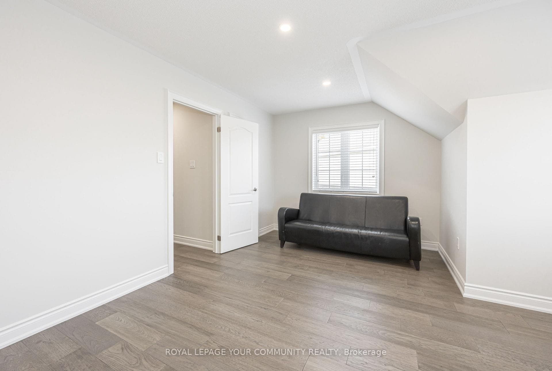65 Bristlewood Crescent photo 24