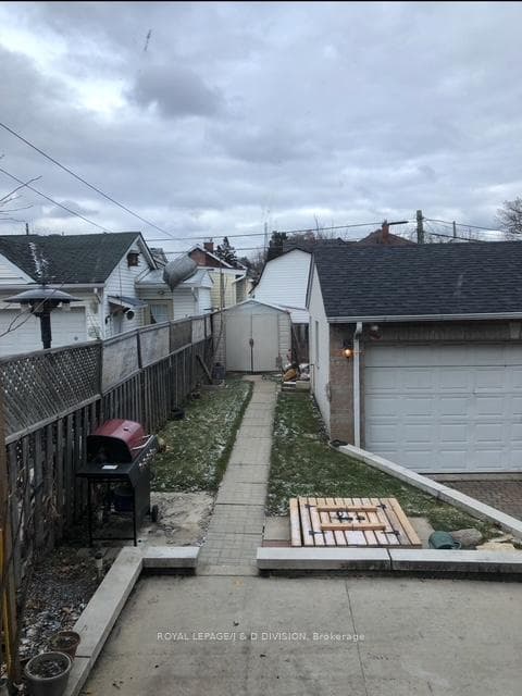 169 Chambers Avenue Unit Lower photo 16