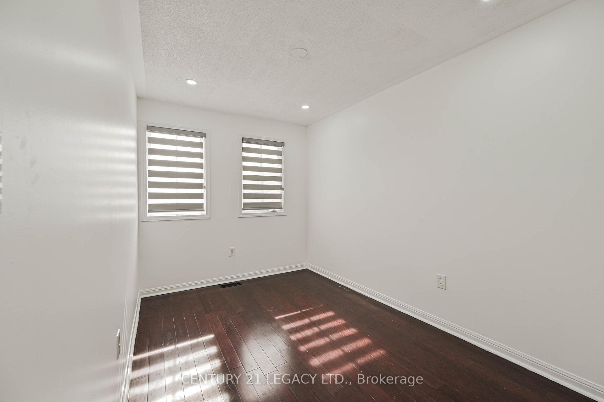 15 Dusty Star Road photo 29