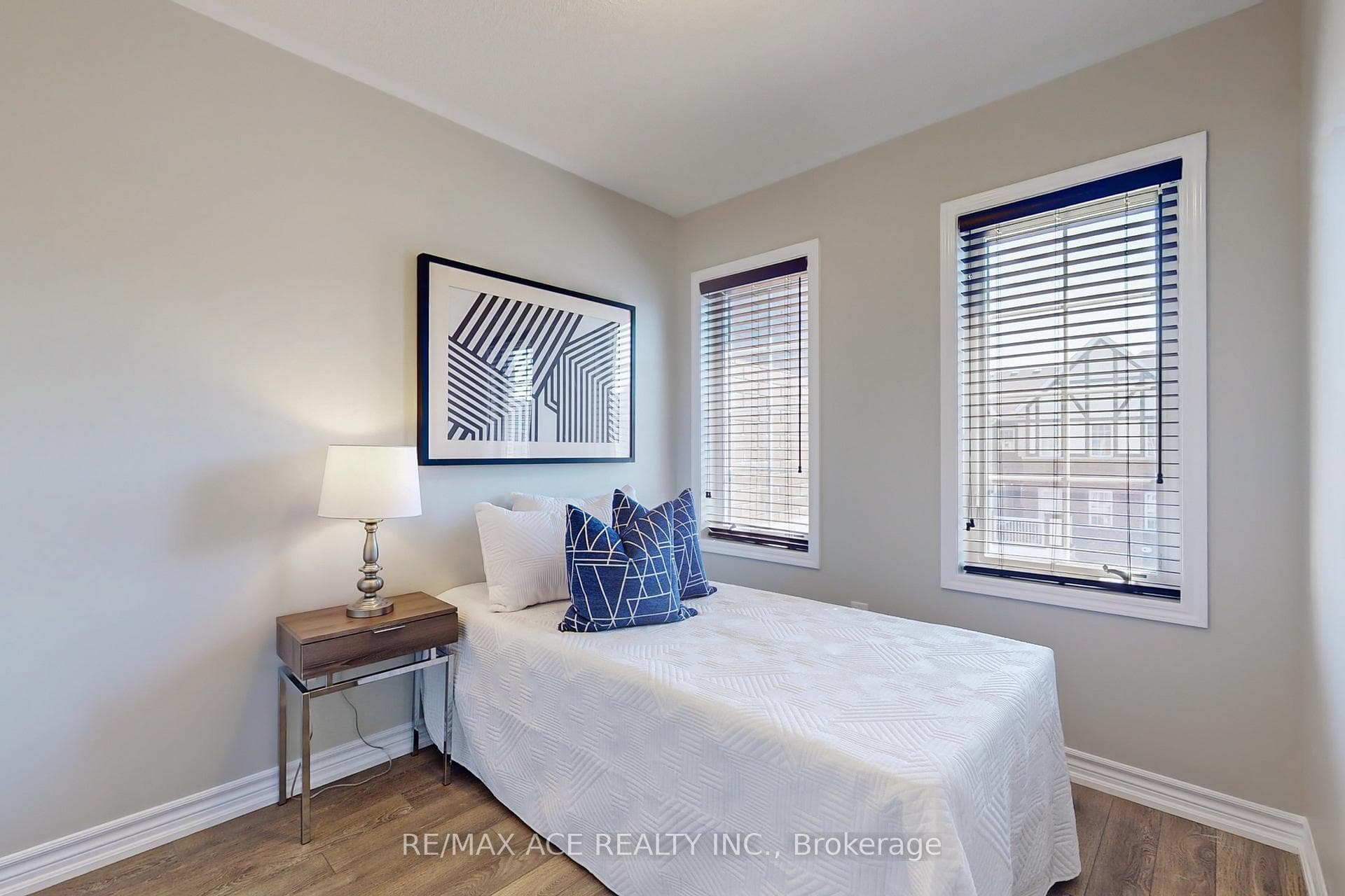 8 Goldeye Street photo 24