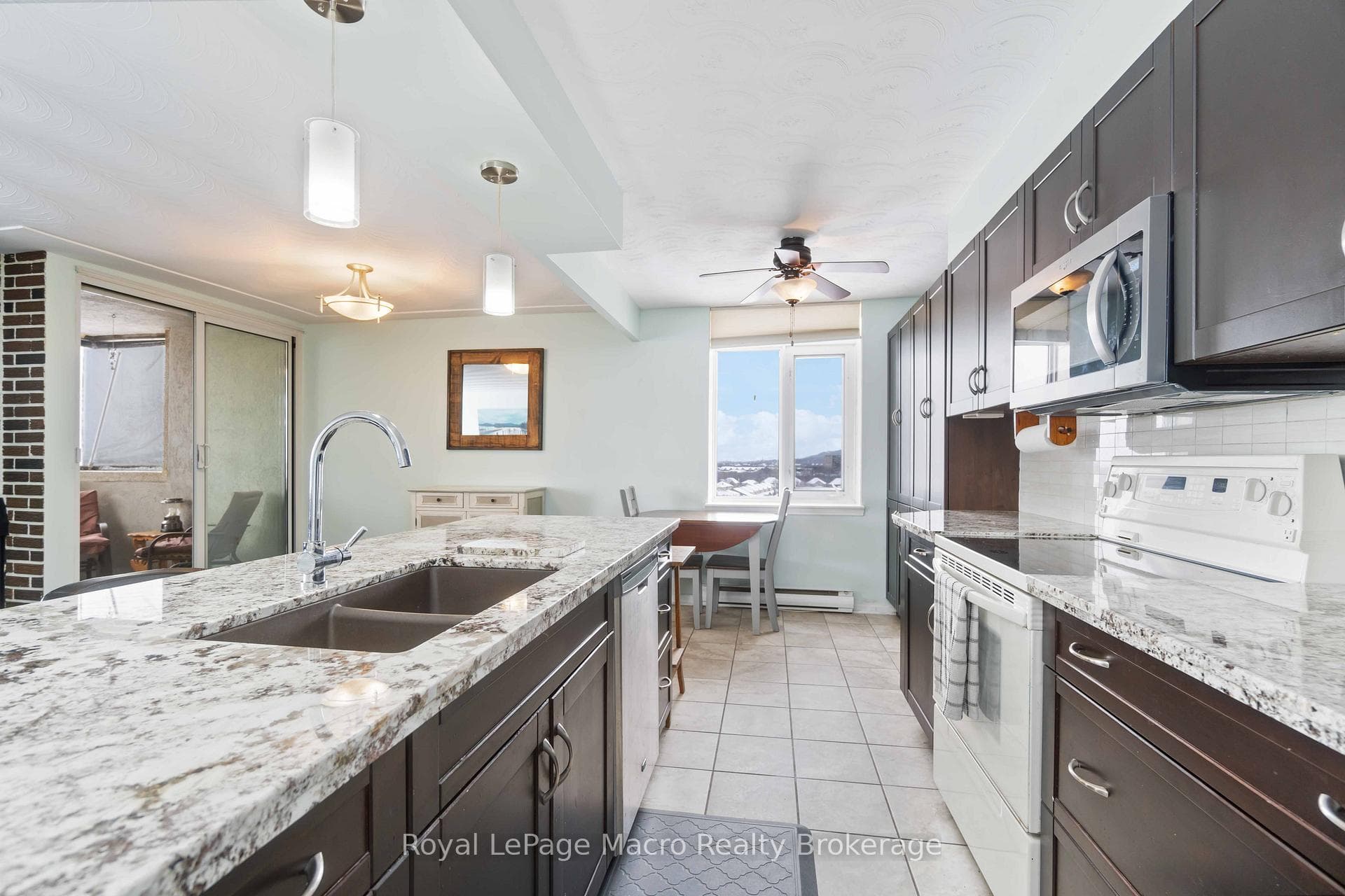 30 HARRISFORD Street Unit 1001 photo 17