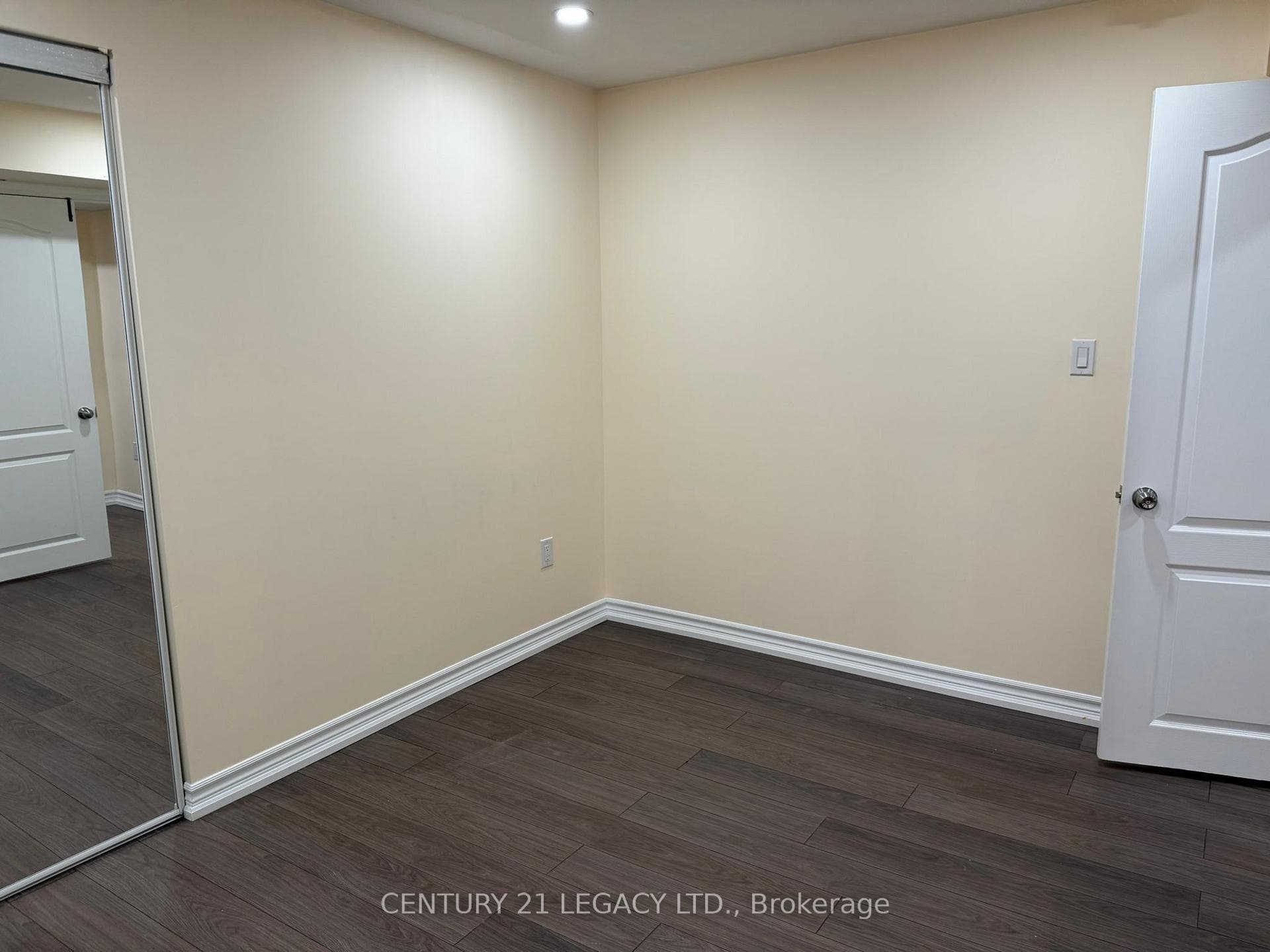 190 Owlridge Drive photo 11