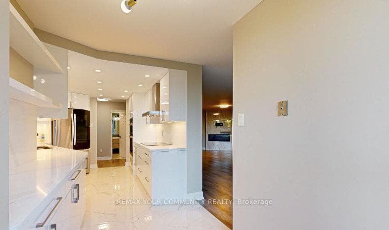 7905 Bayview Avenue Unit 218 photo 18