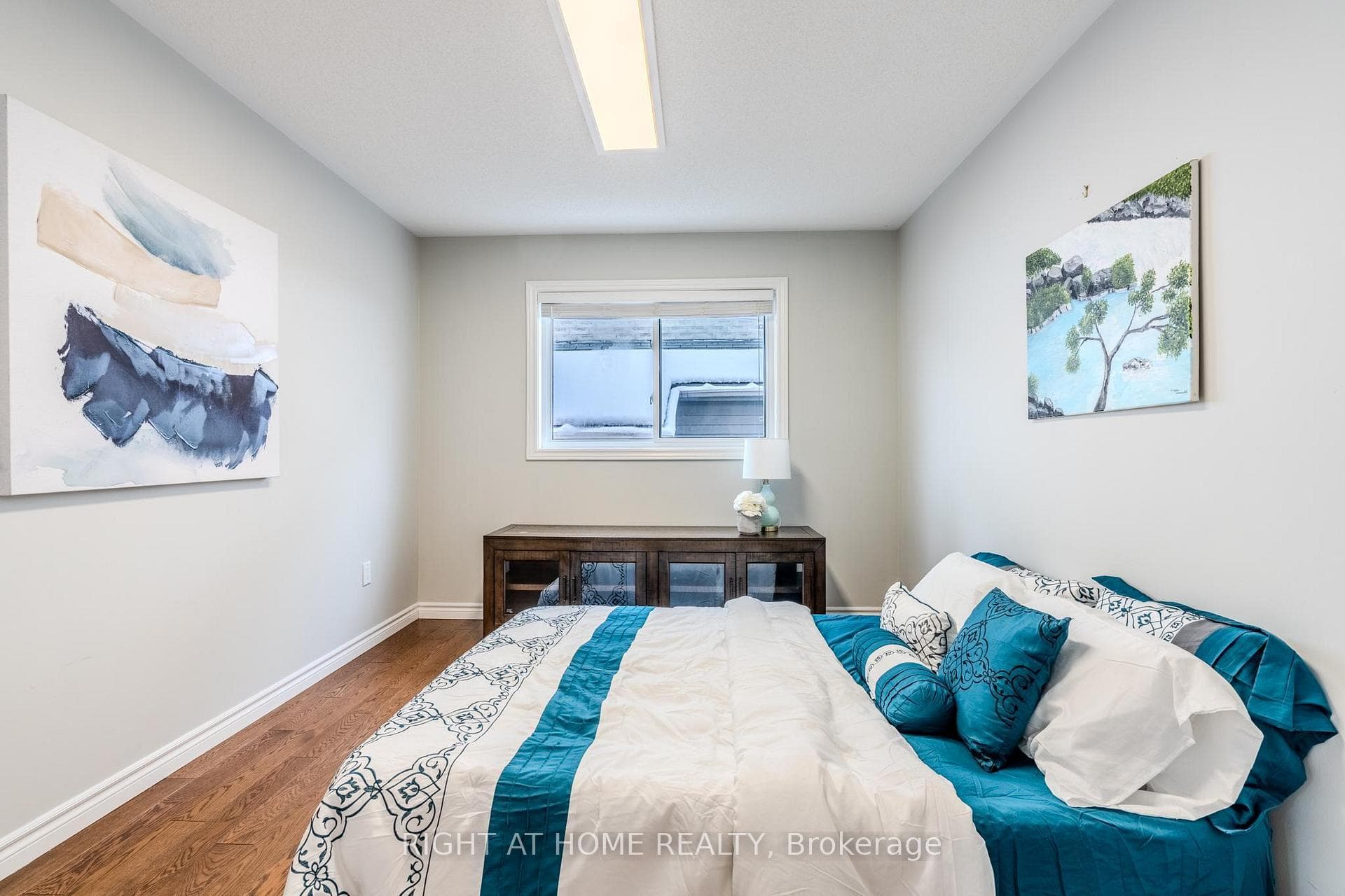Bedroom 5 on Main