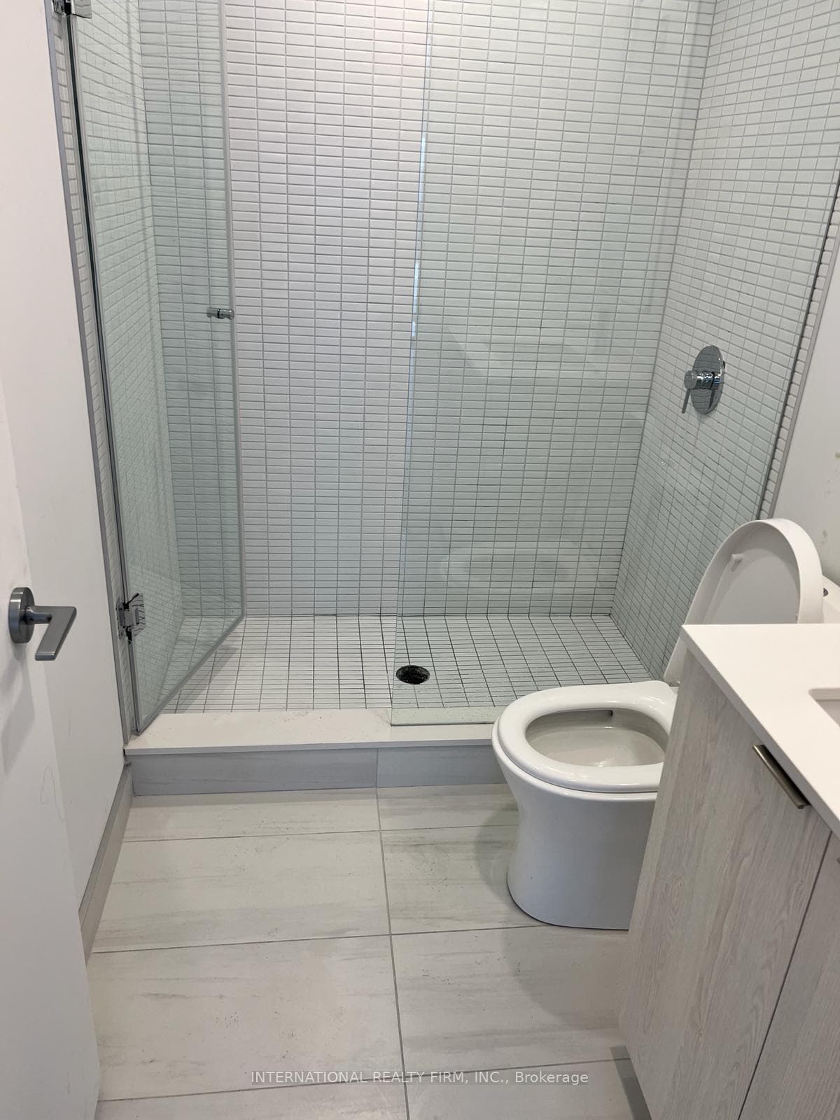 1 Jarvis Street Unit 1314 photo 8