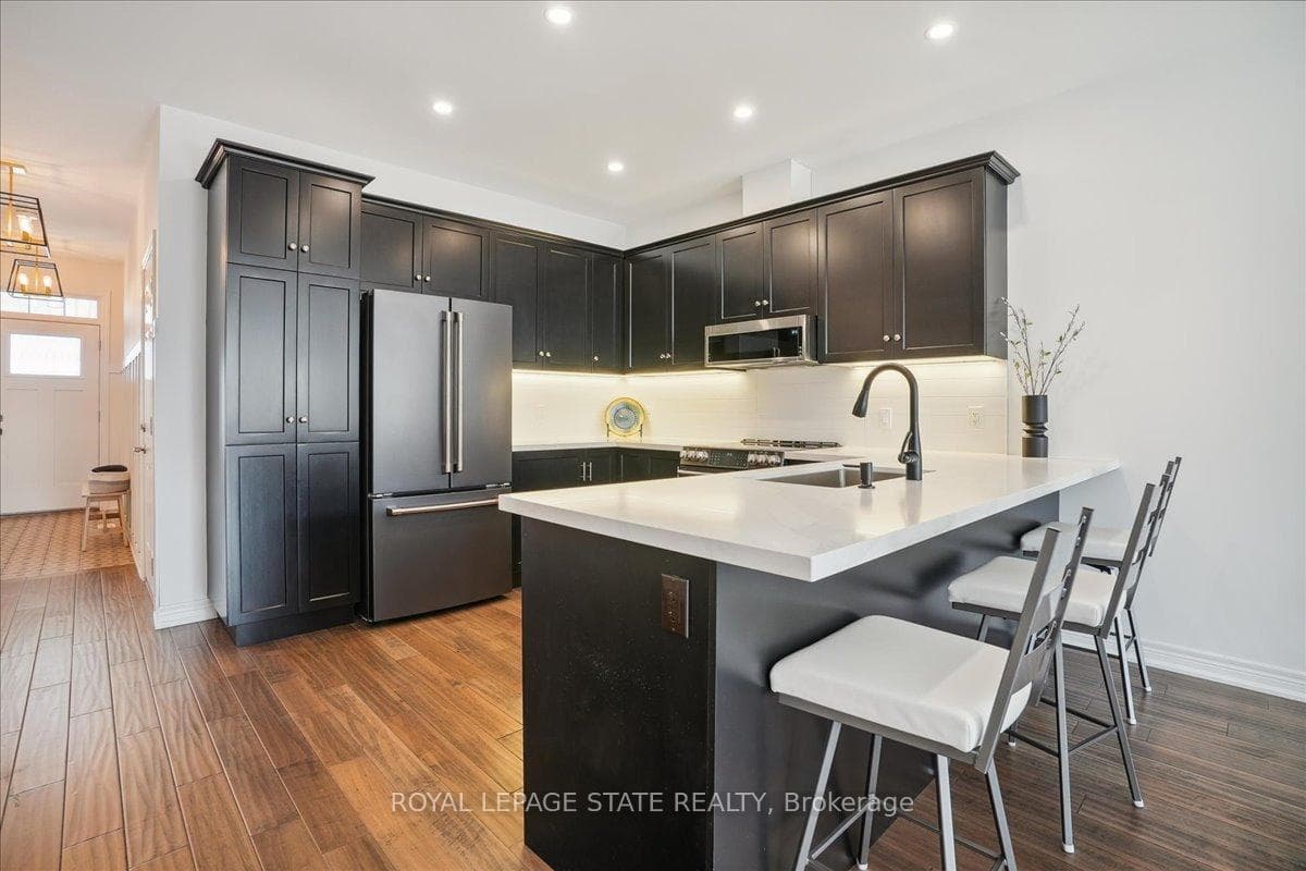 29 Marlow Avenue photo 3