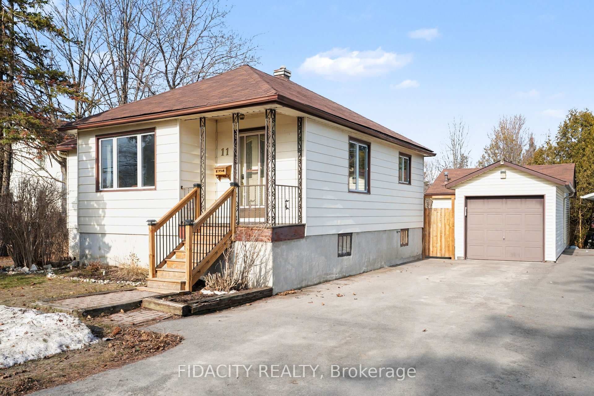 11 Caldwell Street photo 29