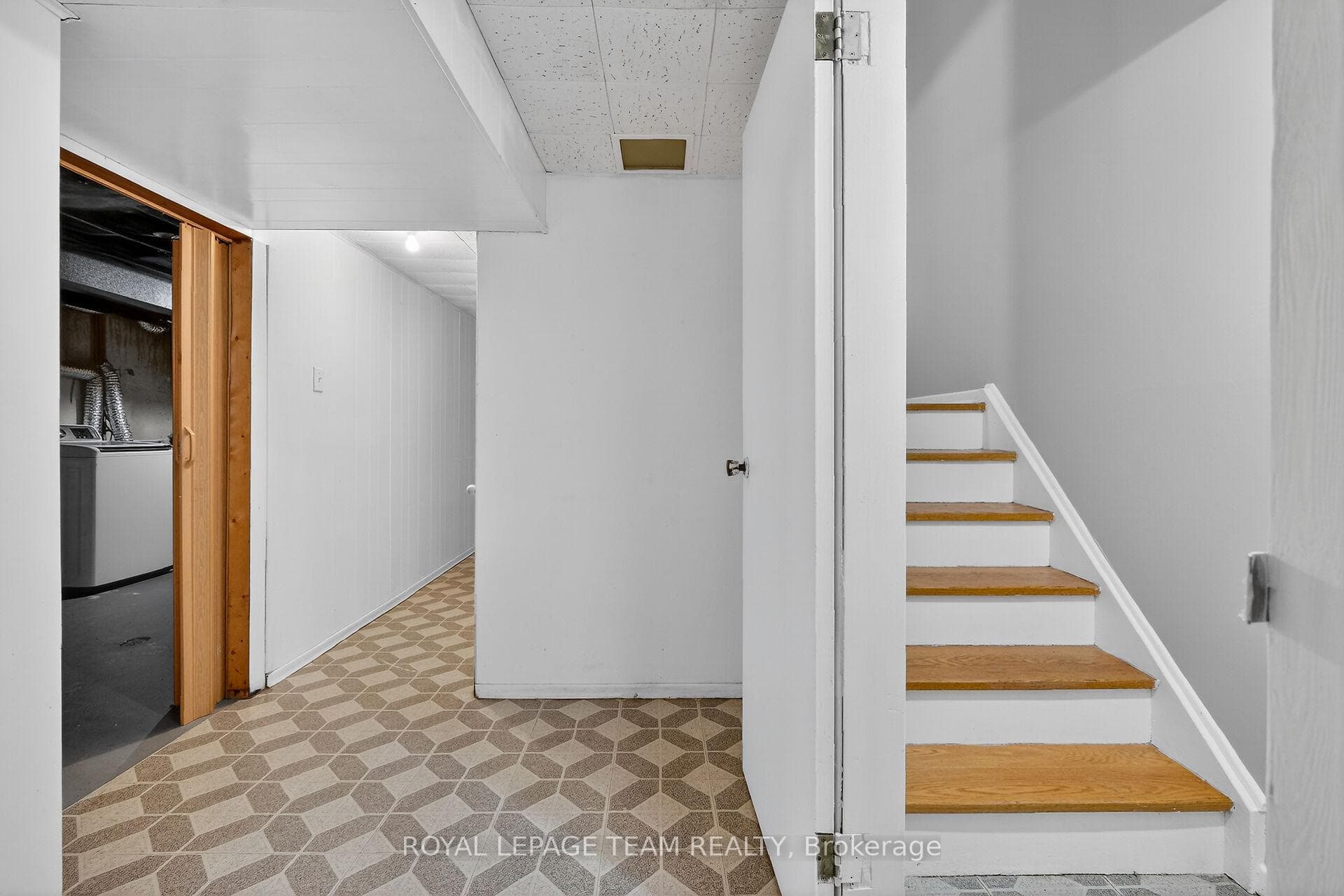 187 Birch Hill Private photo 30