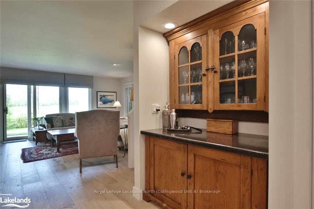 567 OXBOW Crescent photo 17