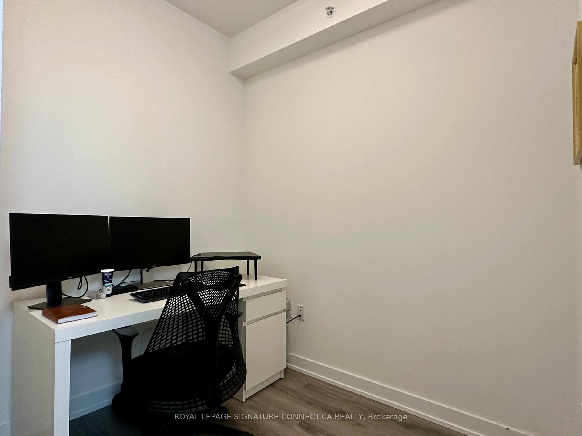 38 Iannuzzi Street Unit 528 photo 18