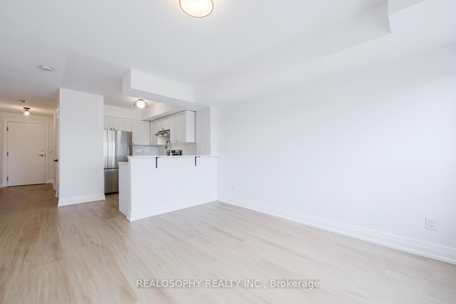 3650 Kingston Road Unit 805 photo 6