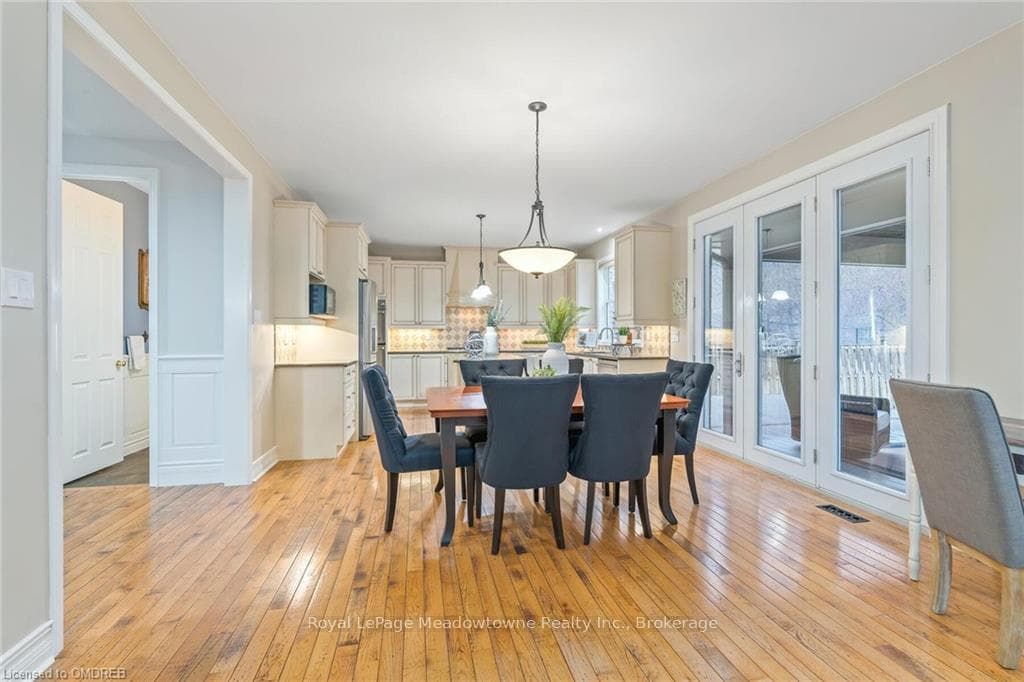 44 ARBORGLEN Drive photo 12