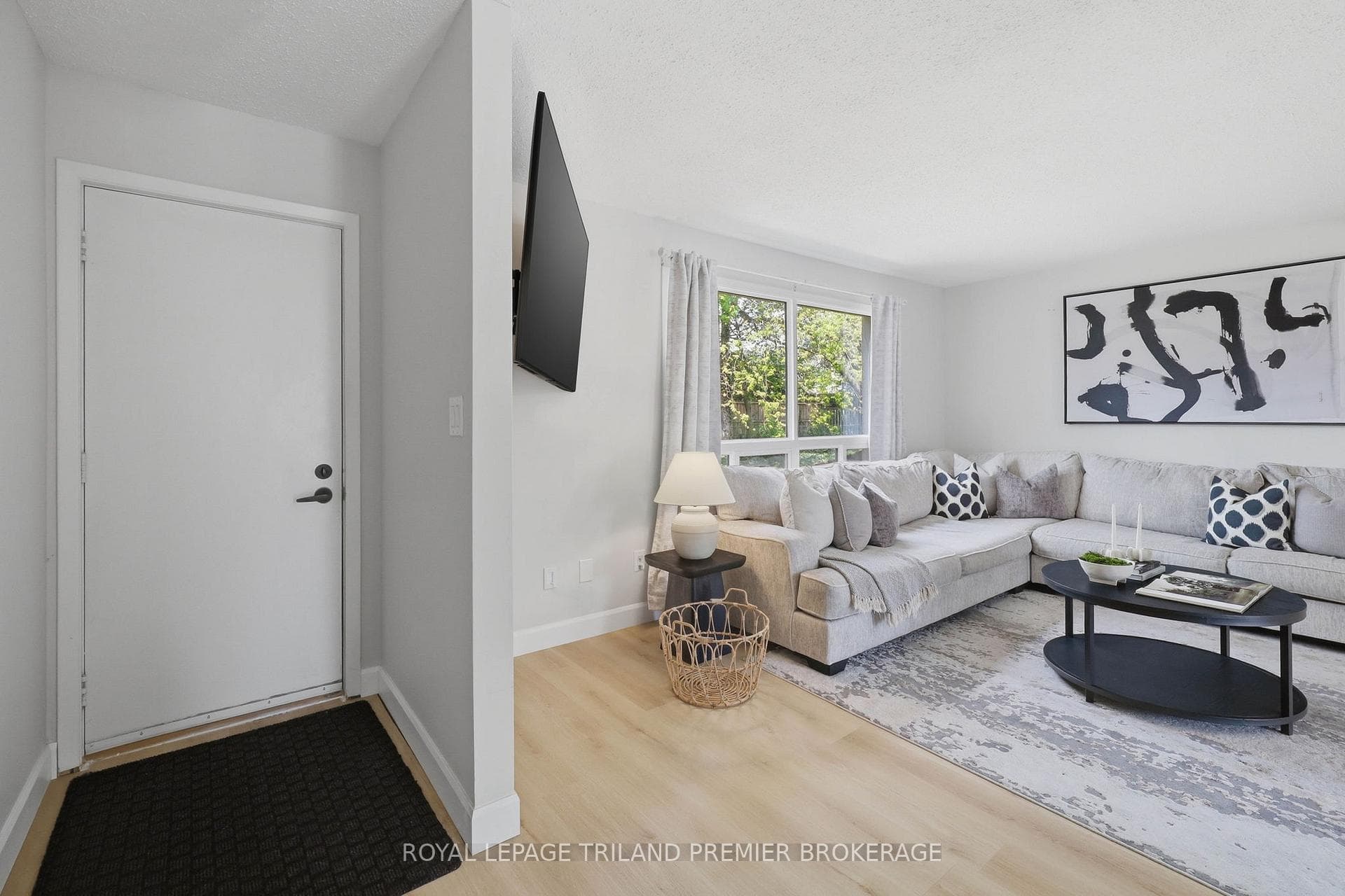135 Belmont Drive Unit 4 photo 15