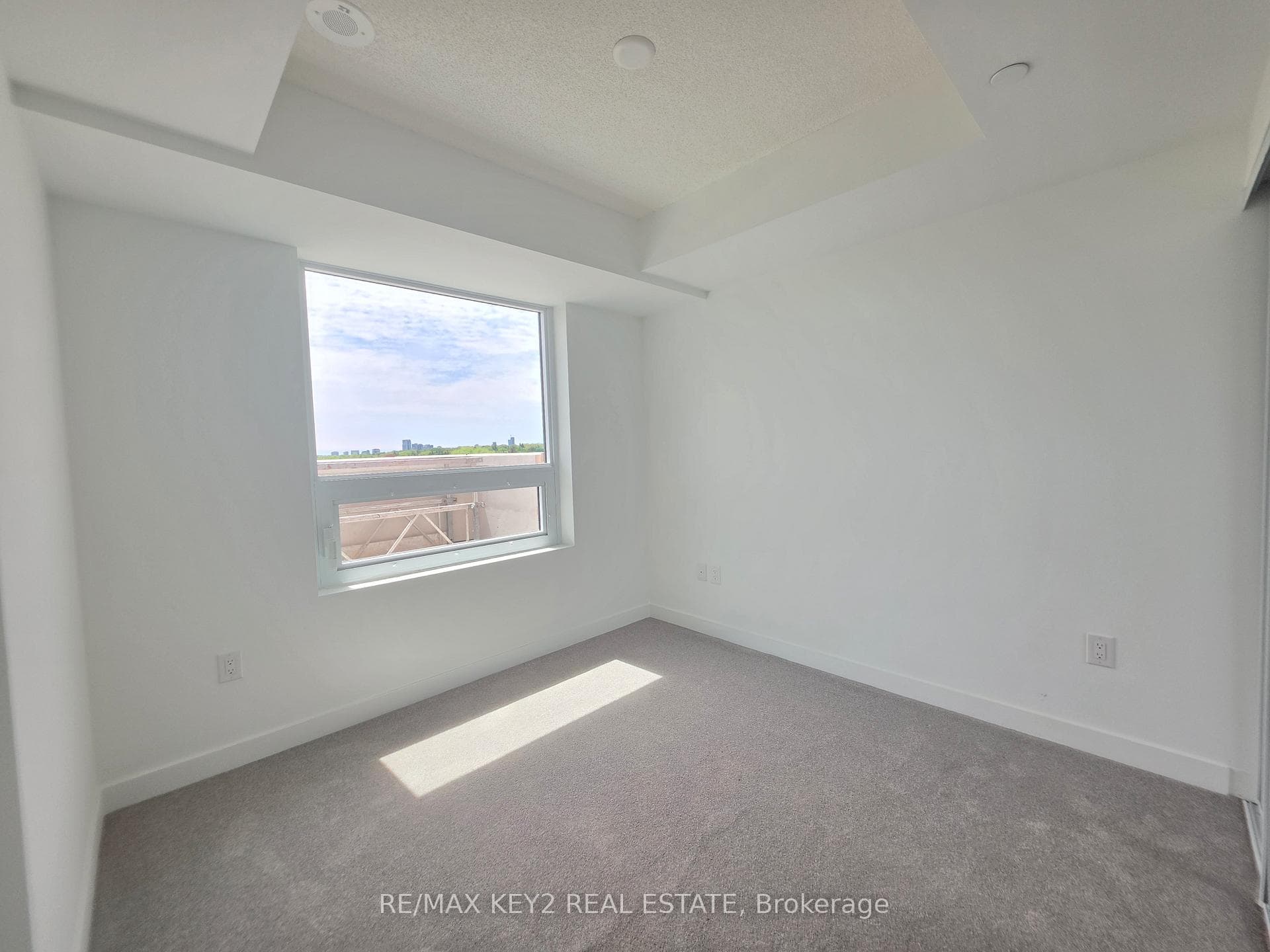 4010 Eglinton Avenue Unit 522 photo 17