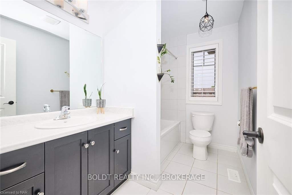 127 DENNIS Drive photo 30