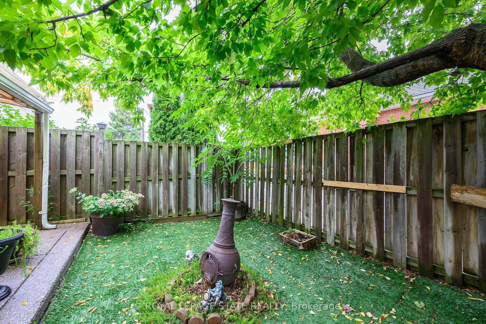 5 Vulcan Court photo 39