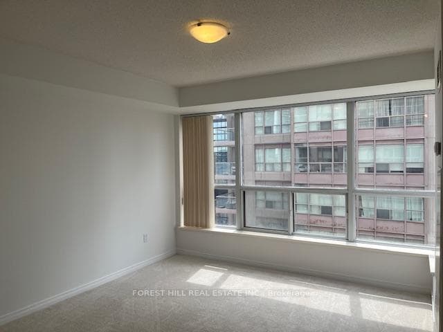 925 Bay Street Unit 2201 photo 8