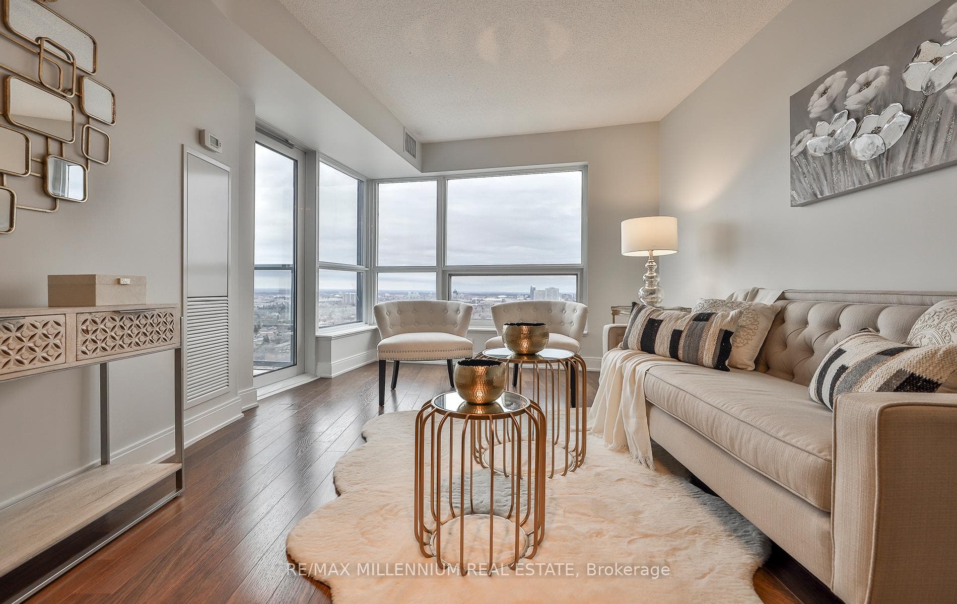 135 Village Green Square Unit 2816 photo 19