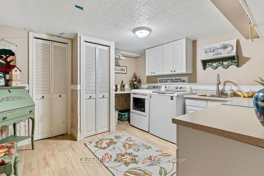 519 OakPark Drive photo 23