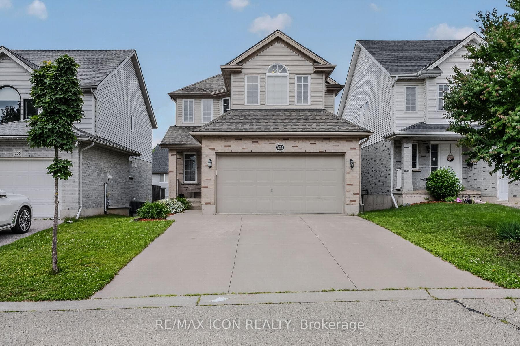 524 Ontario Street photo 1