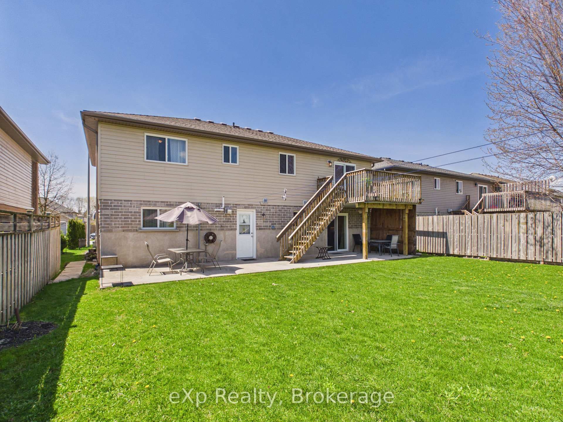 241 17th Avenue photo 37
