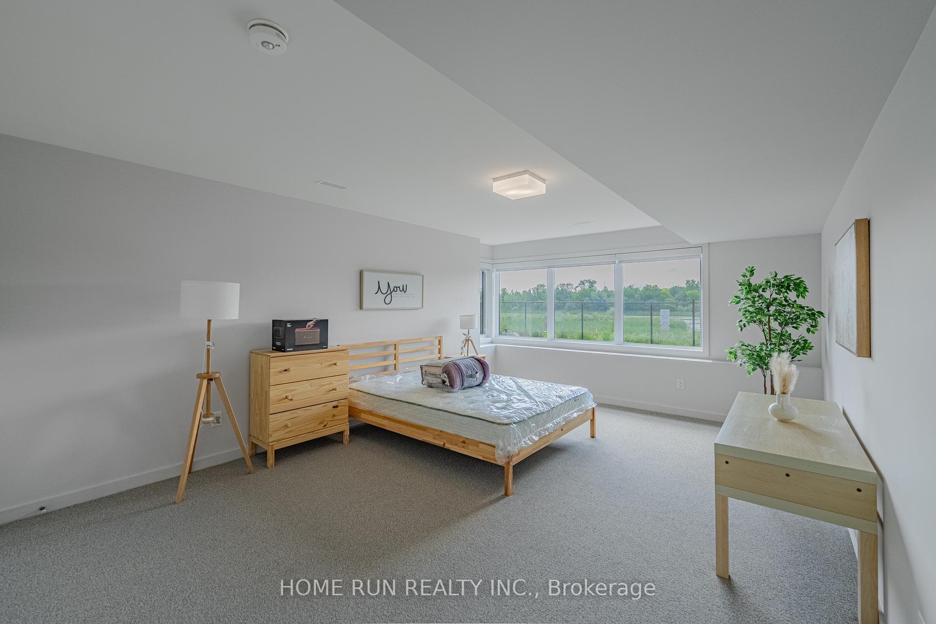 314 Shuttleworth Drive photo 35