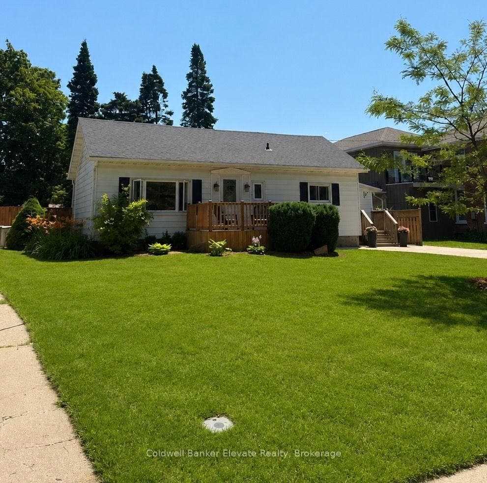 1625 5TH Avenue photo 1