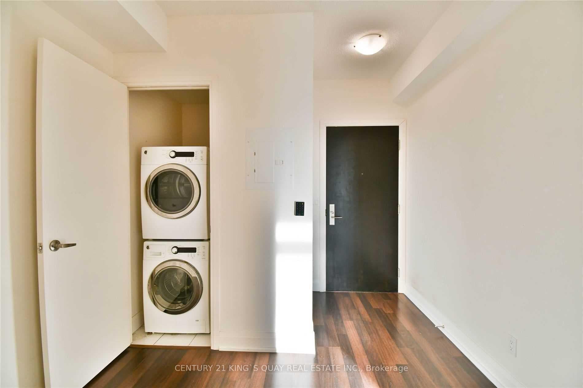 68 Canterbury Place Unit 207 photo 6