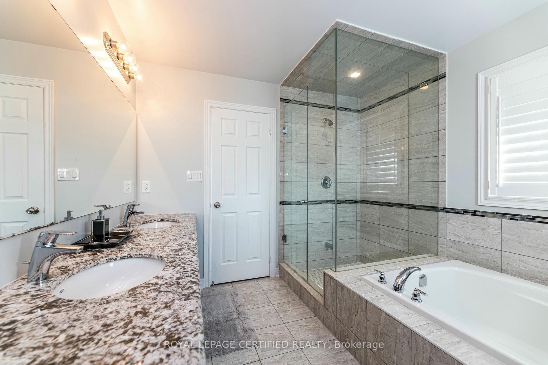 51 Prady Lane photo 29