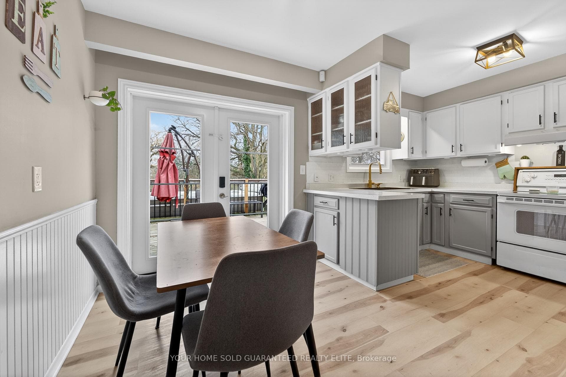 79 Prince Charles Drive photo 6