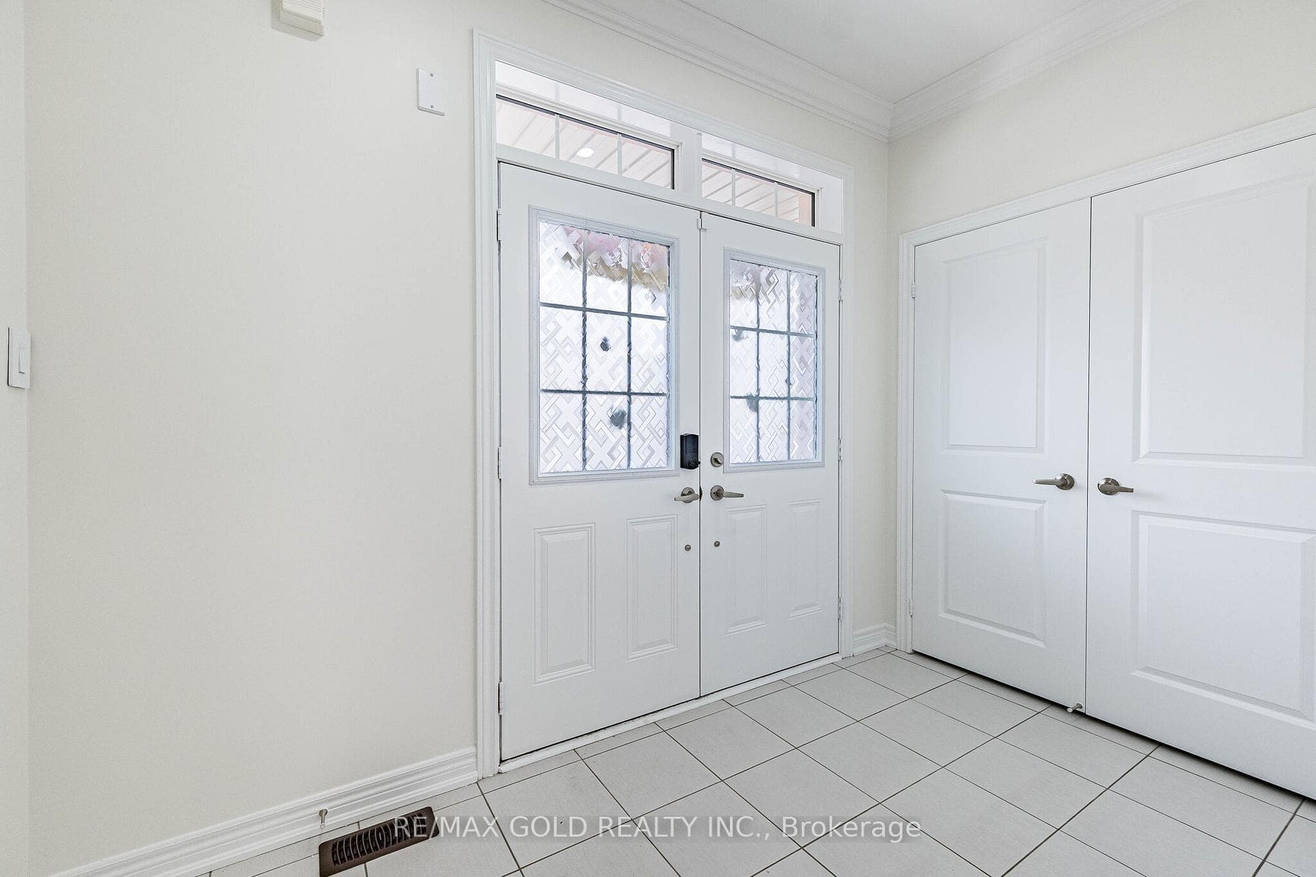 Main Floor Foyer