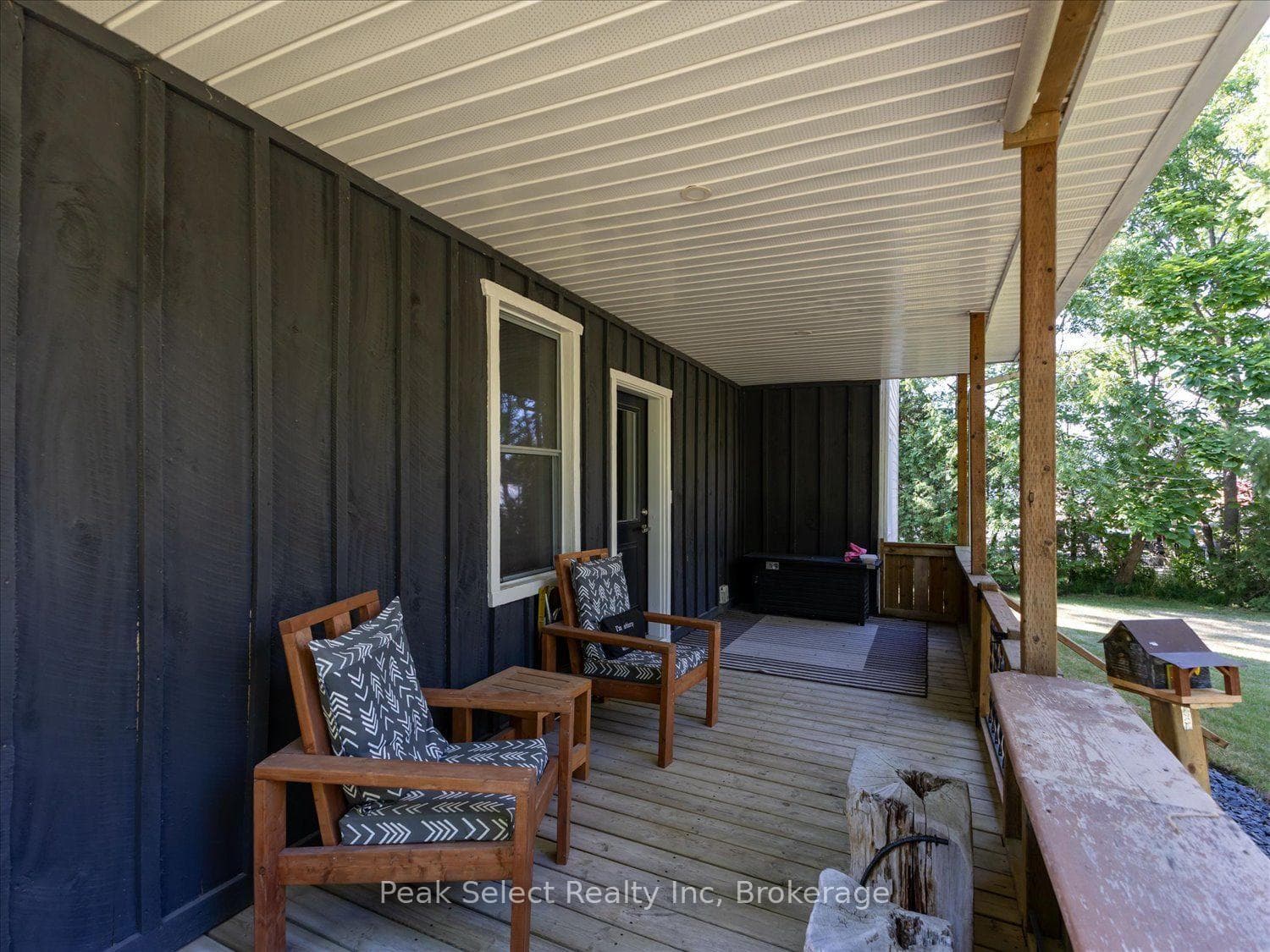 23547 Wellburn Road photo 5