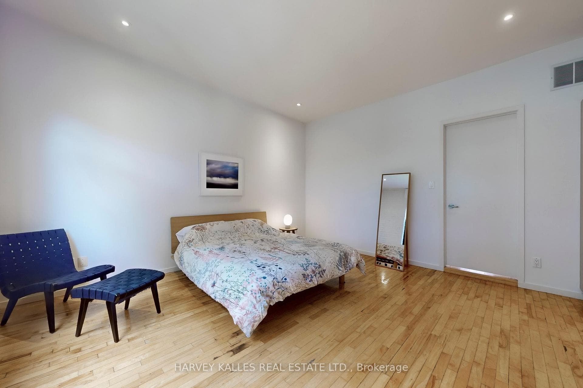 200 Clinton Street Unit 7 photo 27